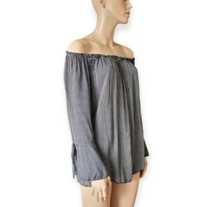 Made in Italy Off-the-shoulder Pinstripe Flare Sleeves blouse black White Medium